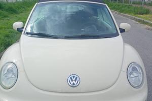Volkswagen New Beetle 2005 usata