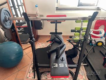Attrezzi e pesi