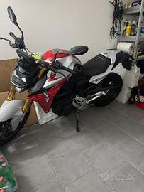 BMW F900r A2