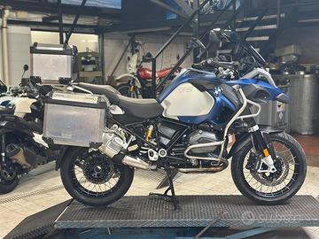 bmw Gs 1200 Adventure con solo 12.000 km