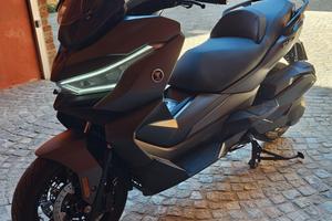 Voge sr4 max in garanzia