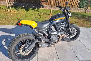 DUCATI SCRAMBLER FULL THROTTLE 800