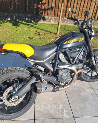 DUCATI SCRAMBLER FULL THROTTLE 800