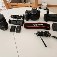 Canon 80d + battery grip + obiettivo