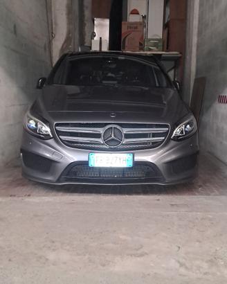 Mercedes Classe B 200 d Premium AMG