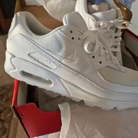 Scarpe   bianche Nik Air Max 90 nuove misura 44