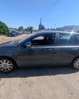 Volvo v50 545 2.0 d 136cv 04-10 - ricambi