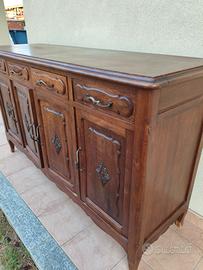 Credenza