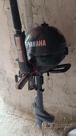 Motore fuoribordo Yamaha 4 tempi a benzina