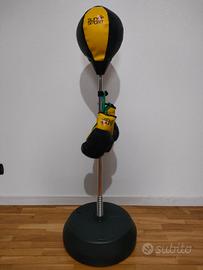 Pungiball con guantoni