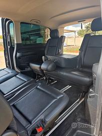 Sedili in pelle classe V / Vito w447 con pavimento