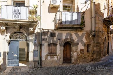 Appartamento - Caltagirone