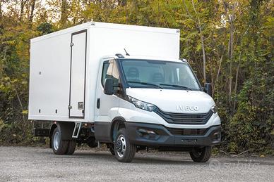 Iveco Daily con cella da 7 bancali Nuovo