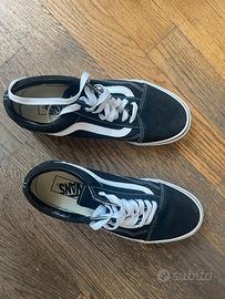 Scarpe Vans old skool nere nuove numero 40