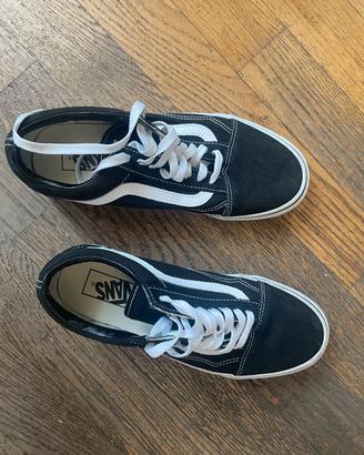 Scarpe Vans old skool nere nuove numero 40