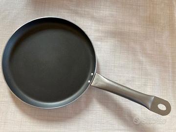Padella antiaderente per crepes o uova