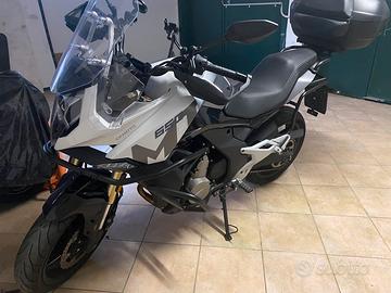 Cfmoto mt 650