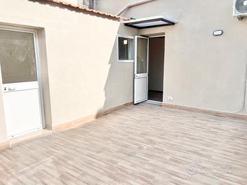 Grazioso monolocale +TERRAZZO / climatizzato NUOVO