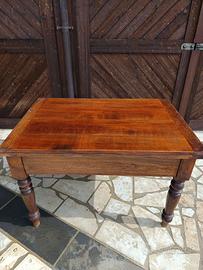 Tavolo in legno Antico