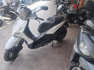 Piaggio Beverly 300 i.e.Sport touring 2013 Permute