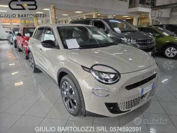 FIAT 600 1.2 Hybrid 110cv La Prima
