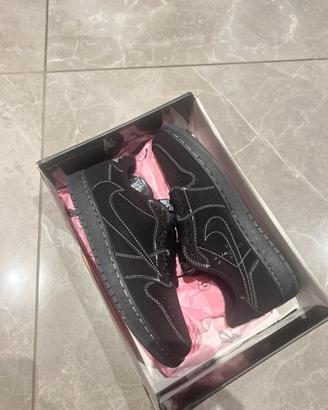 Nike travis scott phantom n 44