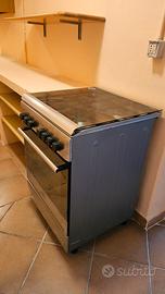 Cucina Inox 4 Fuochi Gas + Forno Elettrico
