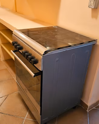 Cucina Inox 4 Fuochi Gas + Forno Elettrico