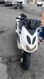 Yamaha AEROX 50 CC