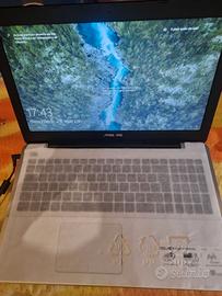 Asus F555QA - Amd A12