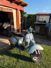 Vespa PX125E