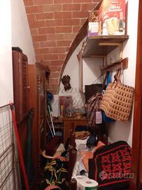 Appartamento di 85 m² con 5 locali e posto auto a 