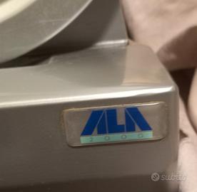 Affettatrice professionale usata