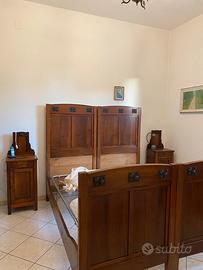 Camera matrimoniale completa in legno di ciliegio