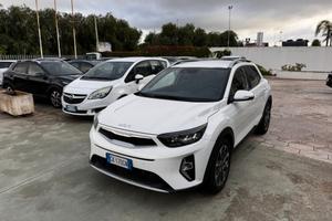 KIA STONIC 1.0 MHEV STYLE 2023 RETROCAMERA E SENSO