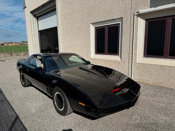 Pontiac Firebird Trans Am – KITT Replica