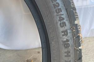 Gomma 225 45 18 invernale trrmica continental