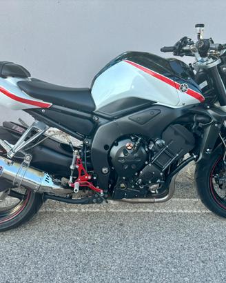 YAMAHA FZ1