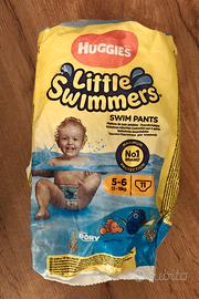 4 Huggies pannolini NEMO monouso nuoto taglia 5/6