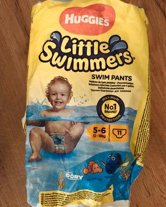 4 Huggies pannolini NEMO monouso nuoto taglia 5/6