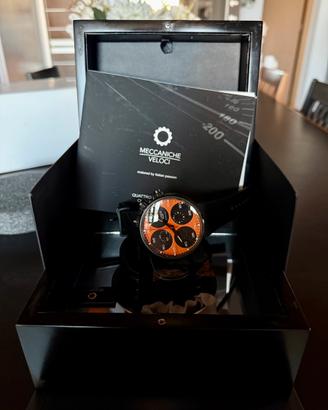 Orologio  Meccaniche veloci  QuattroValvole