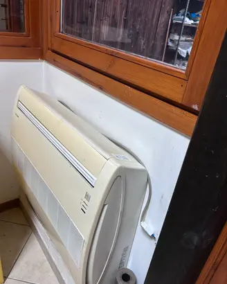 Pompa di calore sharp NON FUNZIONANTE PER PEZZI DI