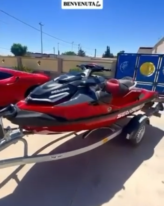 moto d’acqua usata pochissime volte nuovissima