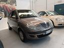 lancia-ypsilon-1-2-oro