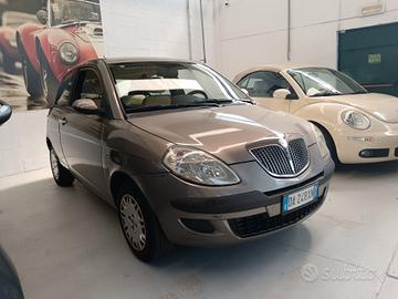 Lancia Ypsilon 1.2 Oro