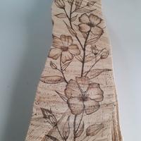 Disegno Fiori Pirografato sul Legno