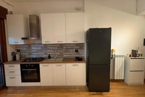 Monolocale ristrutturato zona Morena/Centroni