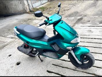 Gilera runner