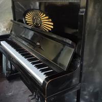 Pianoforte verticale  tedesco – Hamburg Rotembach