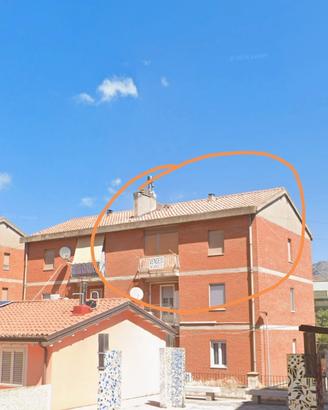 Appartamento con garage in centro paese